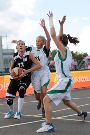 SP 2 w Rogoźnie wygrało turniej Orlik Basketmania