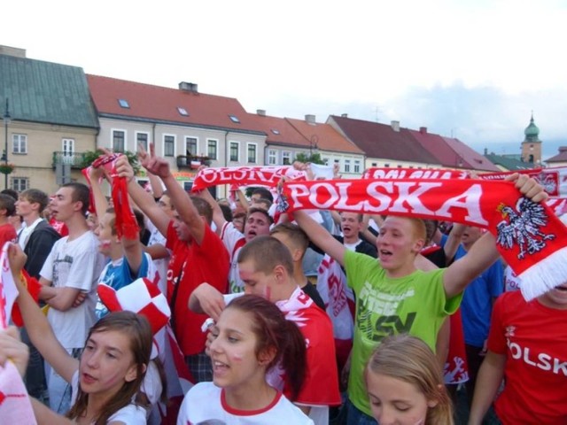 Sieradzanie oglądali już wspólnie na Rynku mecze Polaków na Euro 2012