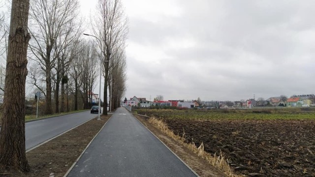 Ciąg pieszo-rowerowy wzdłuż ul. Krapkowickiej w Opolu już dostępny