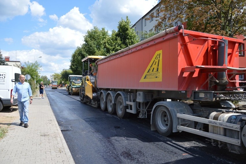 Trwa remont ulicy Kopernika w Ostrowcu. Która ulica będzie następna? [ZDJĘCIA]