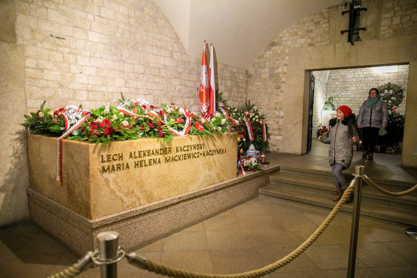 Kraków. Dzisiaj odbędzie się ekshumacja pary prezydenckiej 