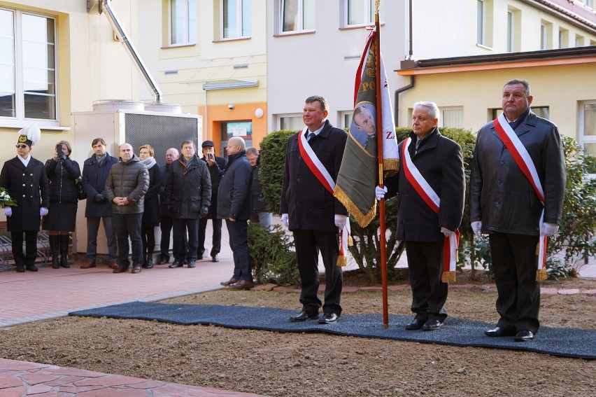 Przy zakładzie gazowniczym w Jaśle poświęcono pomnik św. Barbary [ZDJĘCIA]