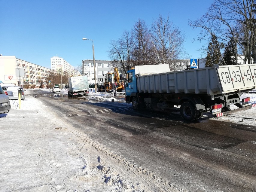 Do awarii wodociągowej w rejonie Grzymały Siedleckiego w...