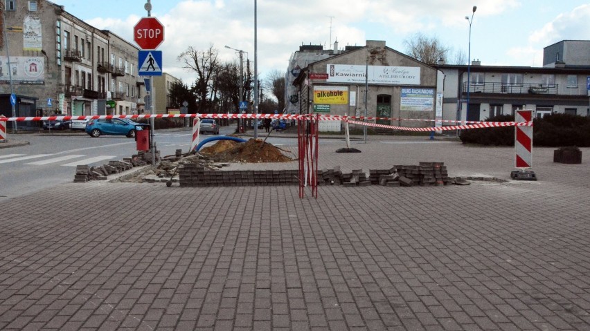 Ruszyła budowa sygnalizacji na skrzyżowaniu Wyszyńskiego/Tysiąclecia w Radomsku