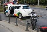 Wrocław. Wypadek w centrum miasta: Vozilla zderzyła się z motocyklem. Zobacz zdjęcia!