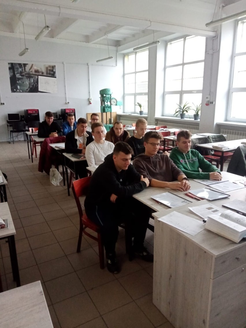 Unijny projekt w ZSP 1 w Radomsku. "Mechanik" realizuje szkolenia i doposażenie pracowni
