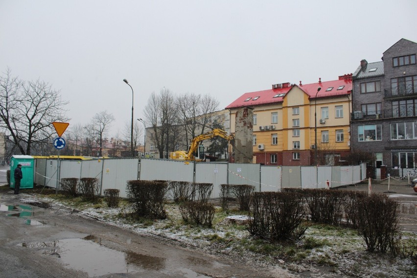 Rozbiórka dworca PKS w Olkuszu zakończona (19 stycznia)