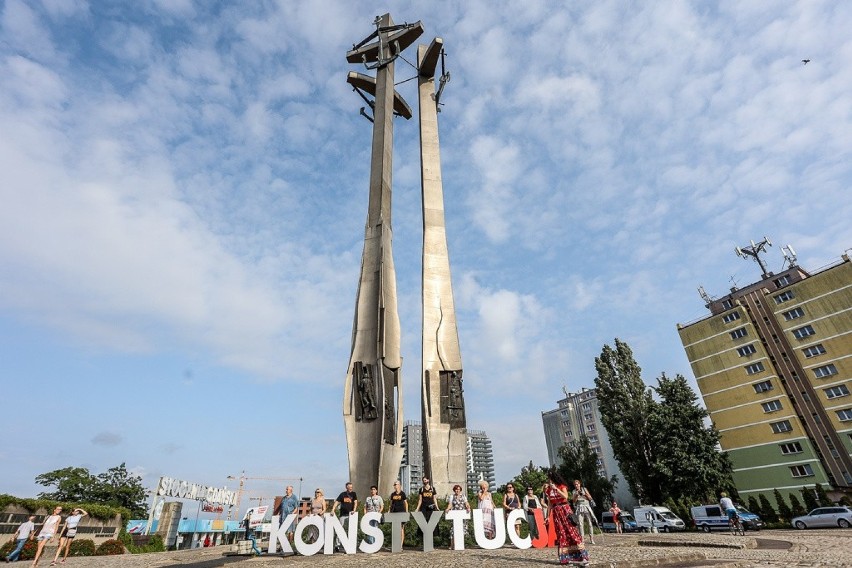 Tour de Konstytucja PL. Rodzinny piknik obywatelski w...