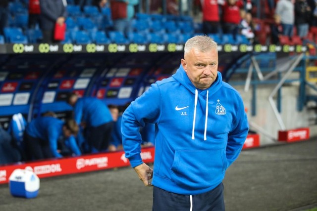 Trener Jarosław Skrobacz liczy na lepszy występ Ruchu w meczu z ŁKS