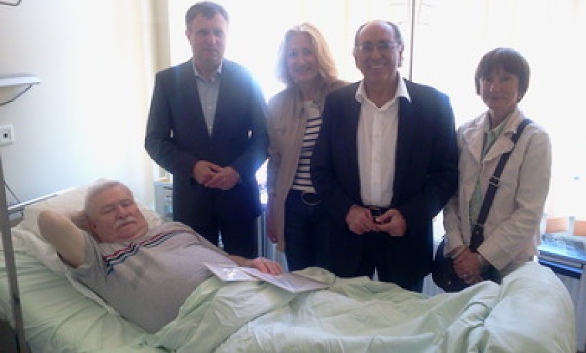 Od 8 czerwca Lech Wałęsa przebywa w gdańskim szpitalu....