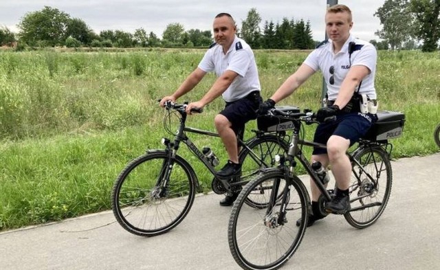 Stalowowolscy policjanci latem patrolują miasto na rowerach