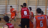 Oświęcim: Pierwszy seniorski mecz III-ligowej koszykówki zakończył się sukcesem Niwy
