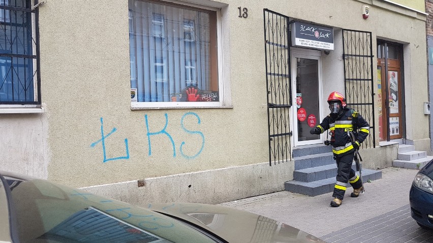 Pożar na Limanowskiego w Łodzi. Nie żyje kobieta [ZDJĘCIA]