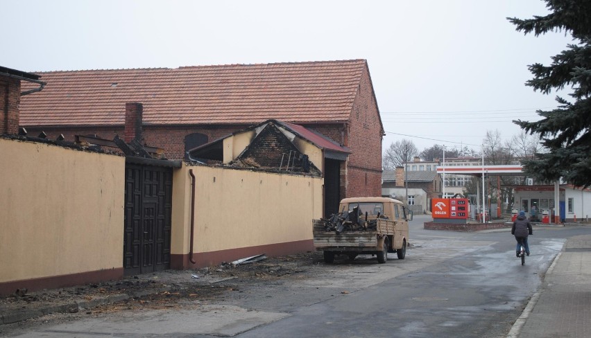 BABIMOST - Pożar strawił zabudowania (foto)