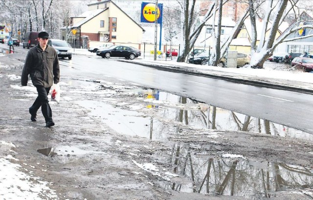 Mieszkańcy Bezrzecza, ale także Wołczkowa i Dobrej, narzekają na ...