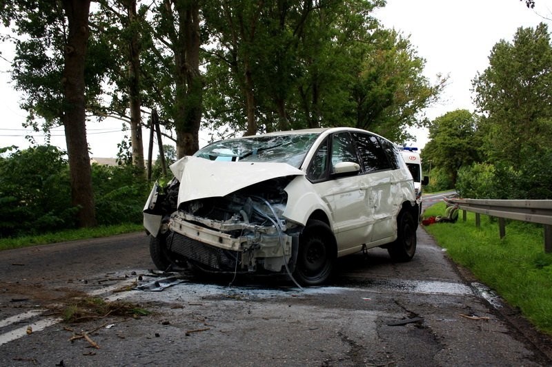 Tragiczny wypadek samochodowy koło Wicka. Kierowca Audi zmarł w szpitalu