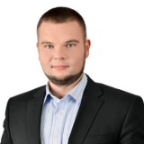 Zastępca burmistrza Kościerzyny, Dawid Jereczek może stracić pracę w urzędzie, bo zaangażował się w tworzenie ruchu Szymona Hołowni