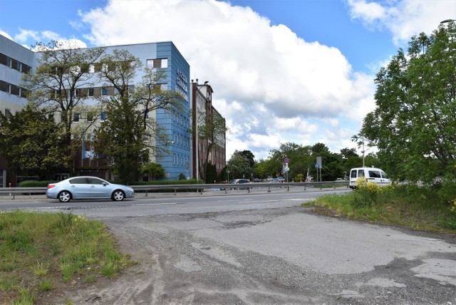 Budowa nowych połączeń ul. Bohaterów Monte Cassino z ulicami Kośnego i Pileckiego ma być zrealizowana do końca listopada