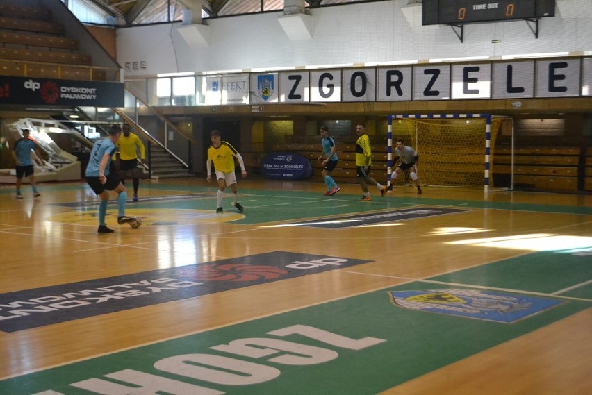 Wyniki II kolejki Zgorzeleckiej Ligi Futsalu. Grad bramek, wysokie zwycięstwa FB Solid Natronic i Amigos Fc