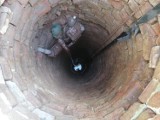 Dramatyczny wypadek w gminie Jeżów - dziecko wpadło do 10-metrowej studni!
