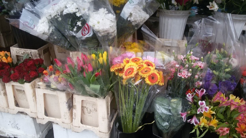 Ceny kwiatów i zniczy w Mysłowicach