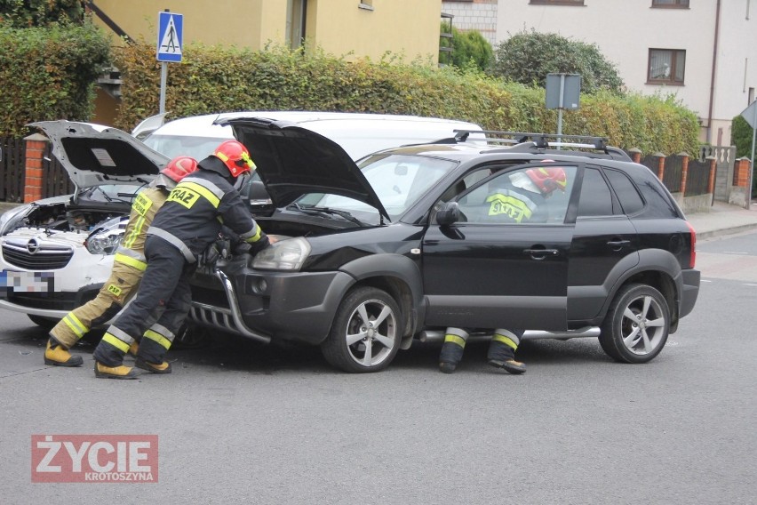 Kolizja na skrzyżowaniu ulic: Wielkopolskiej i Śląskiej [ZDJĘCIA]               