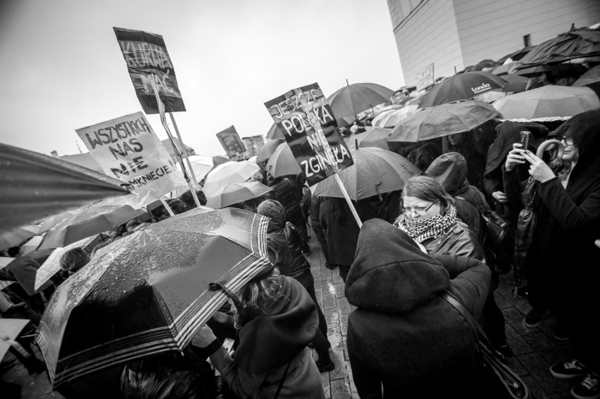 Zdjęcia z "Czarnego Protestu" w październiku 2016 roku