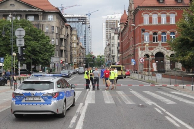 Katowice: areszt dla kierowcy autobusu, który przejechał 19-latkę, przedłużony