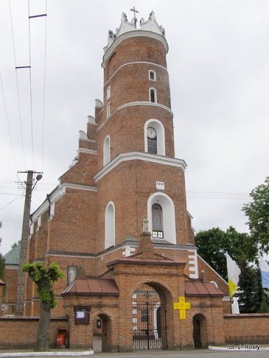 XVI-wieczny kościół w Chodlu zwyciężył w Plebiscycie na "Najpiękniejszy kościół powiatu opolskiego".