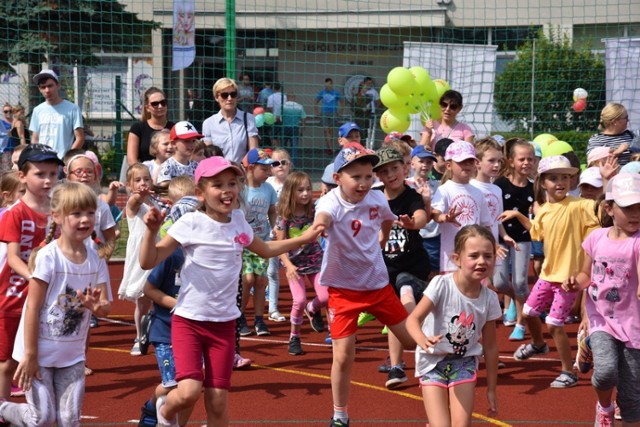 Piknik charytatywny na sportowo w Zespole Szkół Technicznych