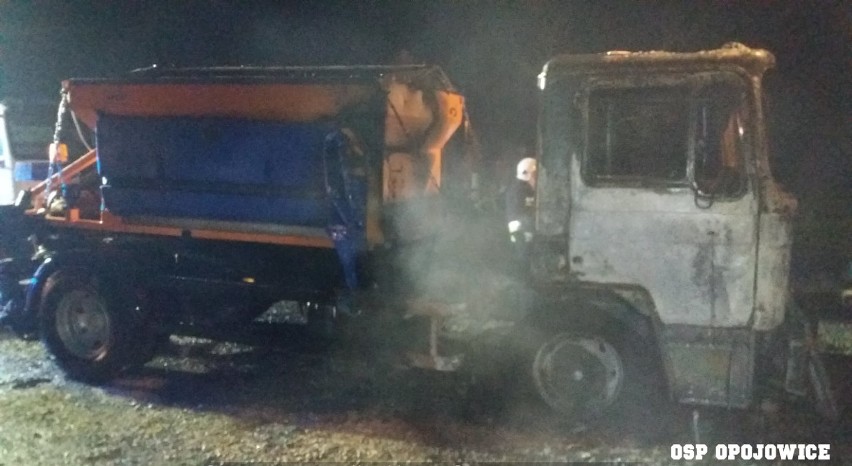 Pożar samochodu ciężarowego w Raczynie [FOTO]