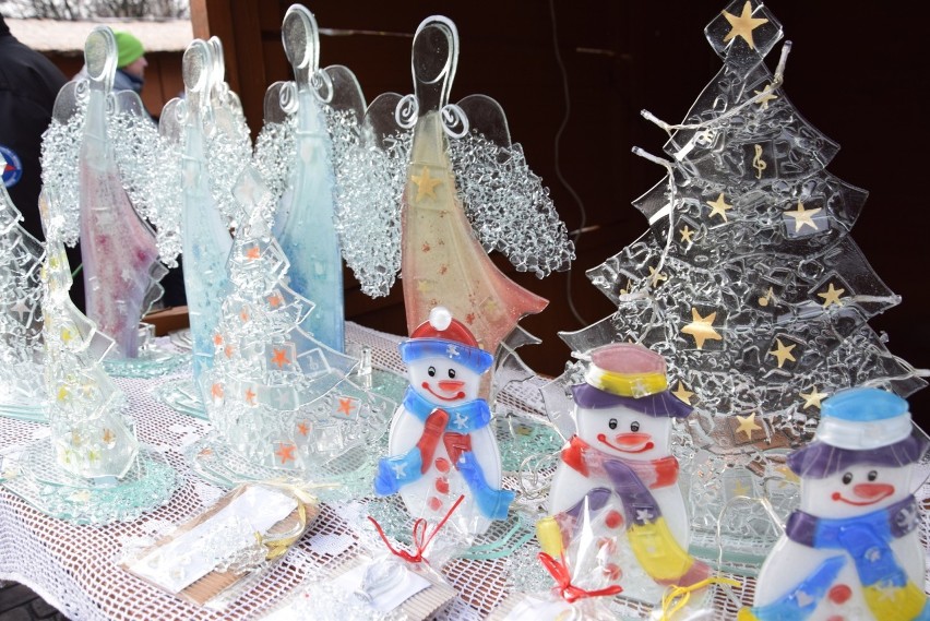 Jarmark bożonarodzeniowe i świąteczne dekoracje Chorzowa w...