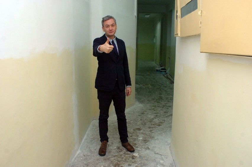 Biuro poselskie w Słupsku: Z wizytą u posła Roberta Biedronia [FOTO, FILM]