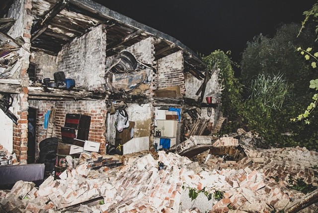 Zawaliła się ściana budynku gospodarczego przy Przemysłowej w Rybniku