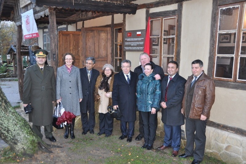 Uroczystość w Szymbarku związana była z otwarciem konsulatu...