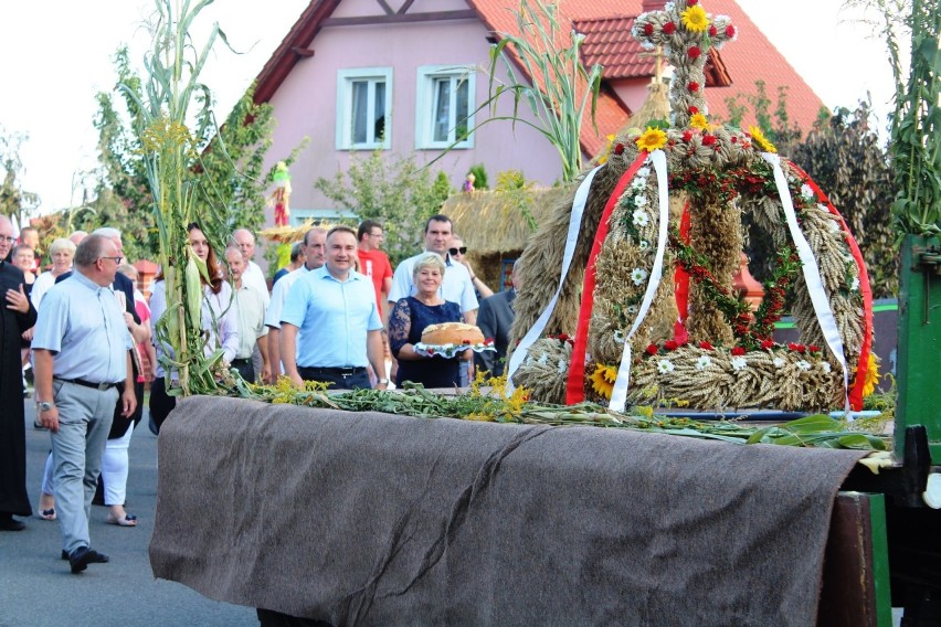 Dożynki gminne w gminie Cybinka odbyły się w Drzeniowie