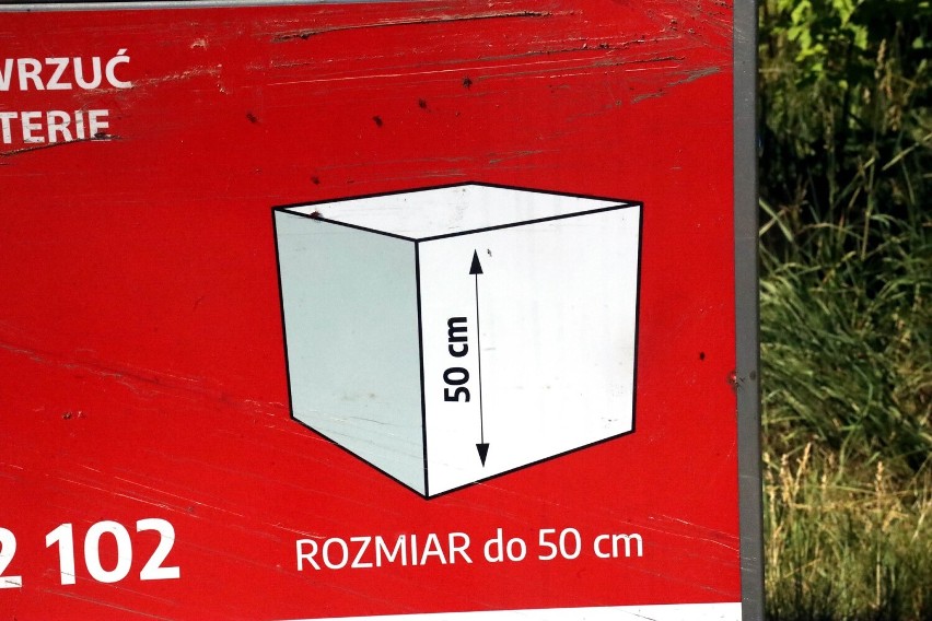 Czerwone pojemniki na elektroodpady pojawiły się w Legnicy, zobaczcie zdjęcia