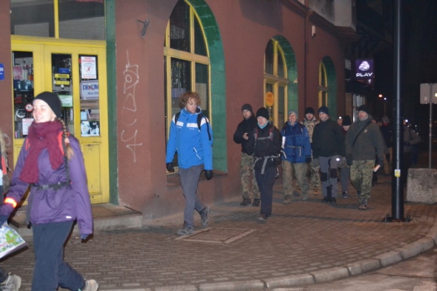 Nocny marsz przez Kaszuby - uczestnicy XI Śniegołazy już w trasie