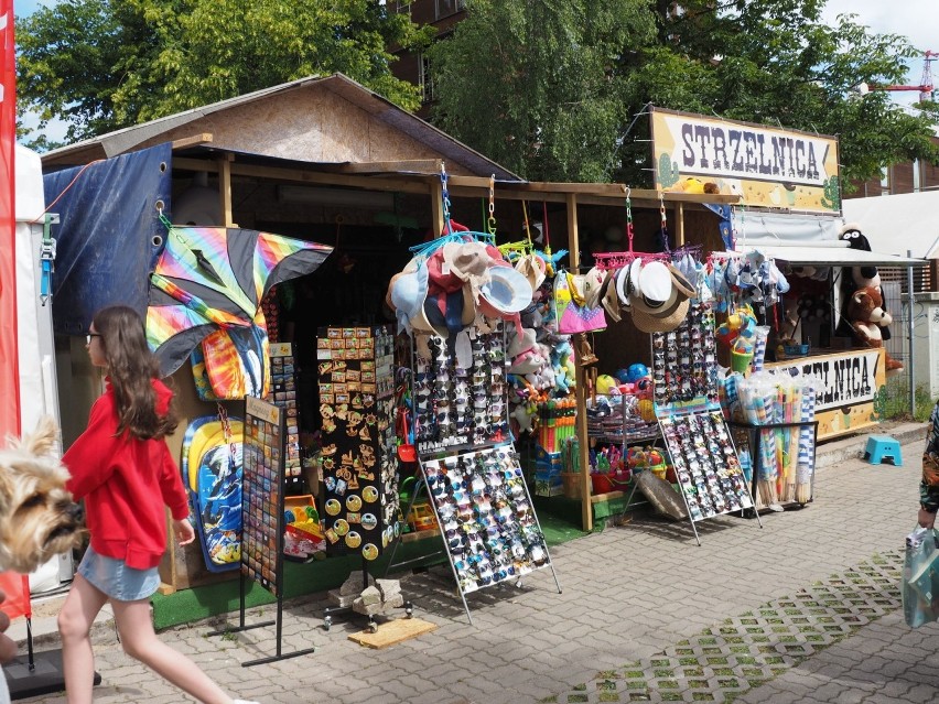 Co można kupić na stoiskach w Mielnie? Zobacz zdjęcia