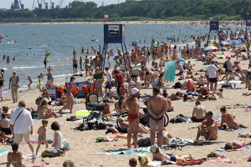 Zakaz picia alkoholu na plaży w Gdańsku. Czy zostanie zniesiony?