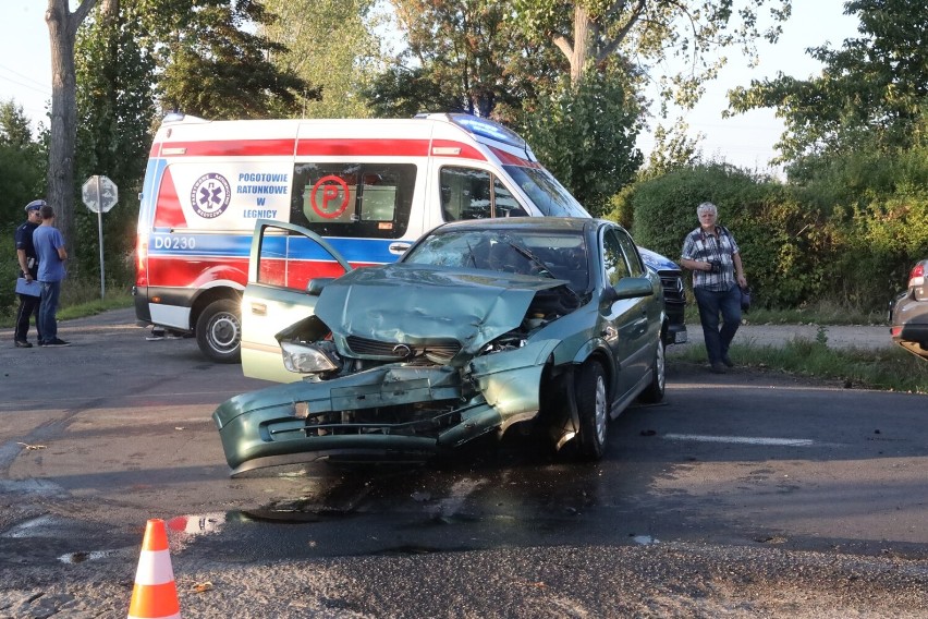 Wypadek na ulicy Koskowickiej w Legnicy, cztery osoby ranne