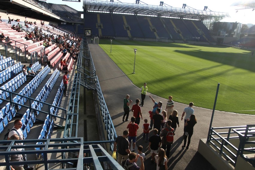 Dzień otwarty stadion Wisła Kraków. Obiekt odwiedziło 3500 kibiców [ZDJĘCIA]
