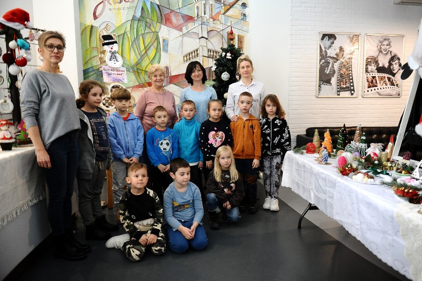 W CITiK w Jaśle zaprezentowano bożonarodzeniowe rękodzieło Alicji Antonik