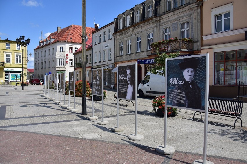 Wystawa "One budowały Niepodległą. (Nie)zwykłe kobiety z...