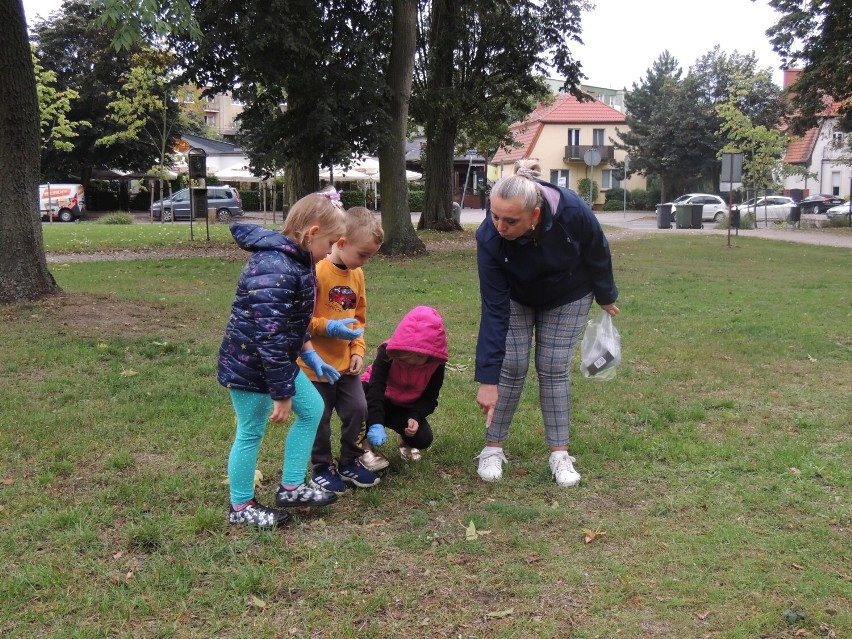 Dzieci z Przedszkola nr 7 w Wągrowcu wzięły udział w akcji Sprzątanie Świata!