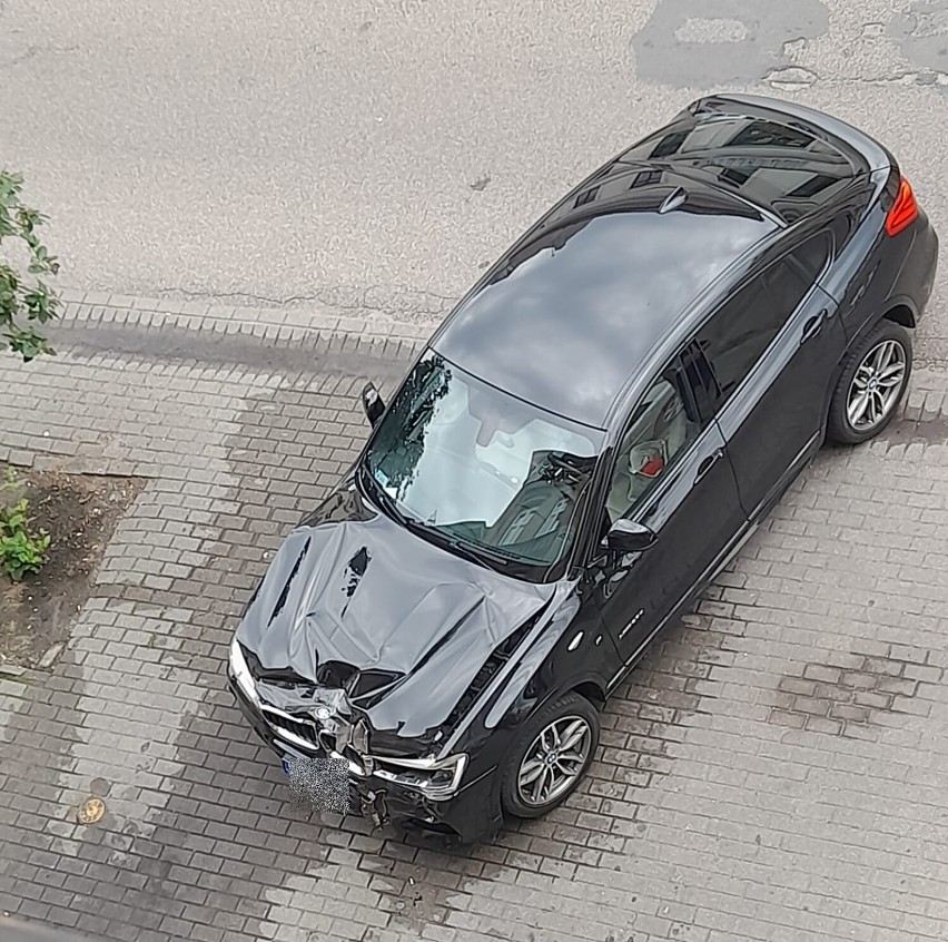 Kolizja BMW na Kościuszki we Włocławku