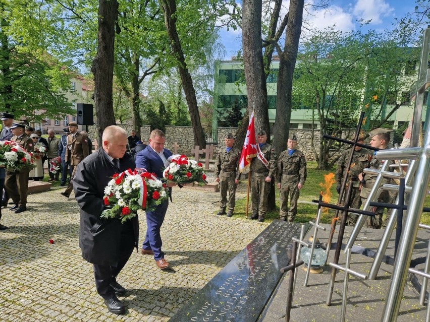 W Sandomierzu obchodzono Dzień Pamięci Ofiar Zbrodni Katyńskiej. Była piękna uroczystość. Zobacz zdjęcia
