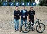 Kamień w Rybniku ma nową atrakcję dla rowerzystów. Tory pumptrack i racing [ZDJĘCIA]