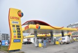 Malbork. Ceny paliw na stacjach benzynowych po zmniejszeniu stawki VAT. Ile teraz płacą kierowcy? 