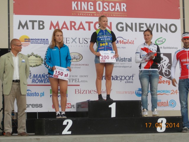 Katarzyna Król na podium w Gniewinie